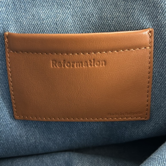 REFORMATION Oversized Vittoria Tote - Picture 9 of 15